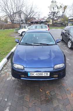 Хэтчбек Mazda 323 1996 в 