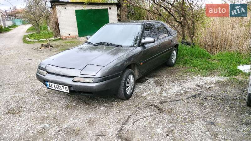 Хэтчбек Mazda 323 1992 в Днепре