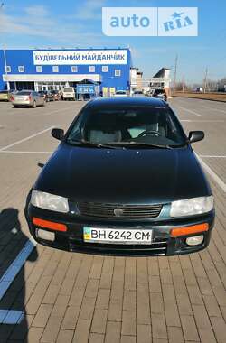 Седан Mazda 323 1996 в Одессе