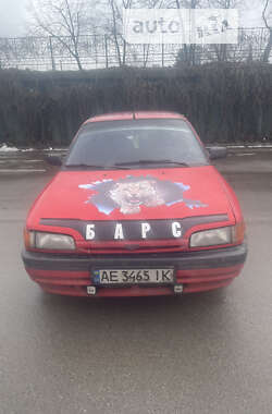 Седан Mazda 323 1992 в Днепре