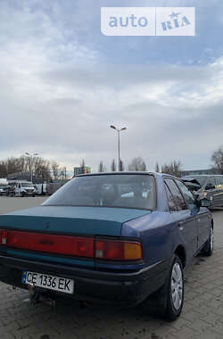 Седан Mazda 323 1991 в Черновцах