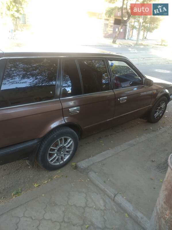 Универсал Mazda 323 1987 в Днепре