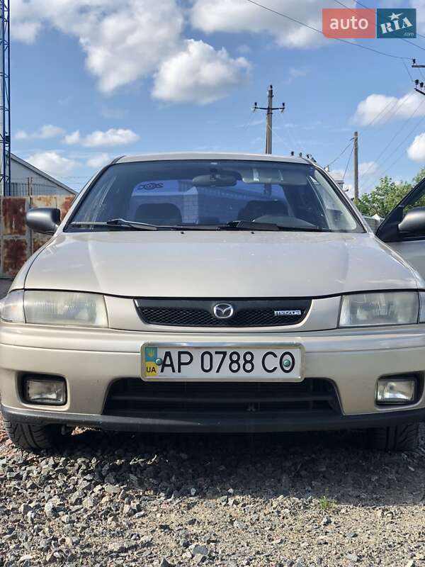 Mazda 323 1998