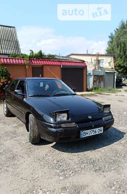 Хэтчбек Mazda 323 1989 в Одессе