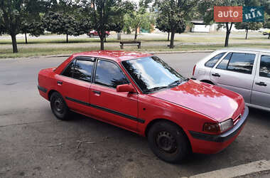 Седан Mazda 323 1992 в Николаеве