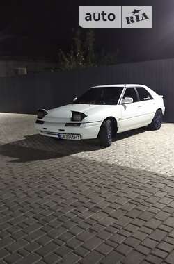 Хетчбек Mazda 323 1994 в Шполі