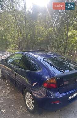 Хэтчбек Mazda 323 1996 в 