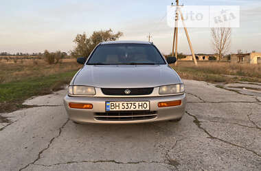 Седан Mazda 323 1995 в Болграде