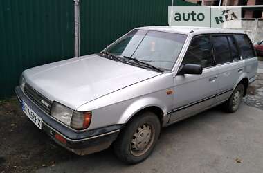 Універсал Mazda 323 1987 в Хмельницькому