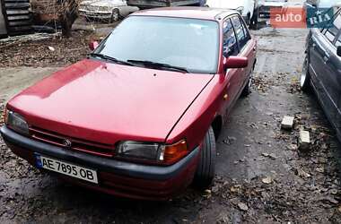 Седан Mazda 323 1992 в Дніпрі