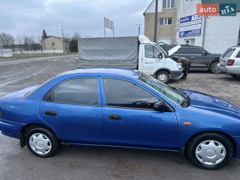 Седан Mazda 323 1997 в Одессе