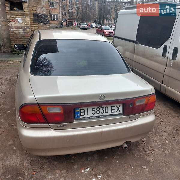 Седан Mazda 323 1997 в Софиевской Борщаговке