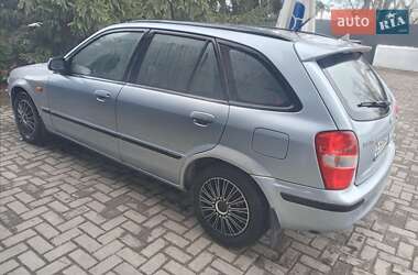 Хетчбек Mazda 323 2000 в Чернівцях