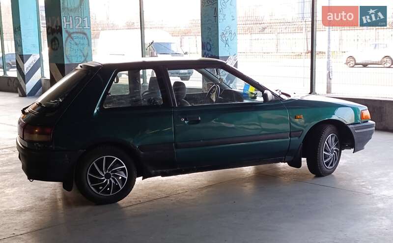 Хэтчбек Mazda 323 1992 в Киеве фото 7 Хэтчбек Mazda 323 1992 в Киеве