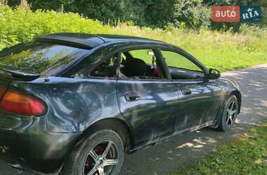 Седан Mazda 323 1995 в 