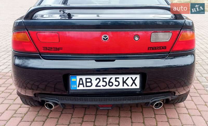 Хэтчбек Mazda 323 1995 в Виннице