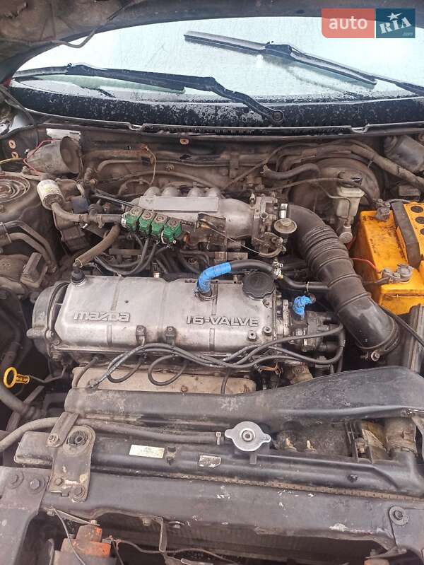 Хетчбек Mazda 323 1993 в Чумаках фото 6 Хетчбек Mazda 323 1993 в Чумаках