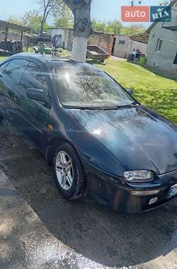 Хэтчбек Mazda 323 1994 в 
