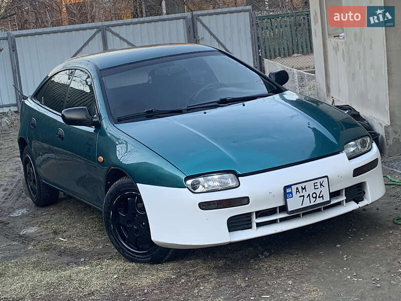 Mazda 323 1994