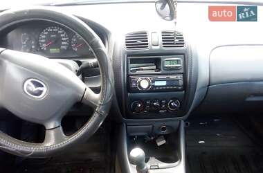 Седан Mazda 323 2000 в Шептицькому