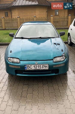 Хэтчбек Mazda 323 1998 в Львове
