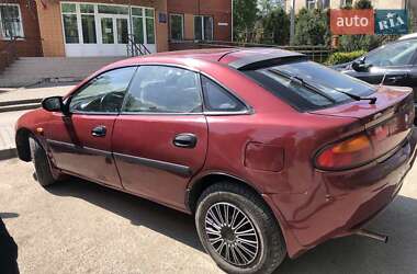 Хэтчбек Mazda 323 1996 в Новой Ушице