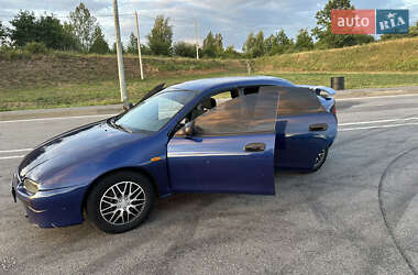 Хэтчбек Mazda 323 1995 в 