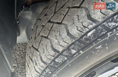 Седан Mazda 323 1998 в 