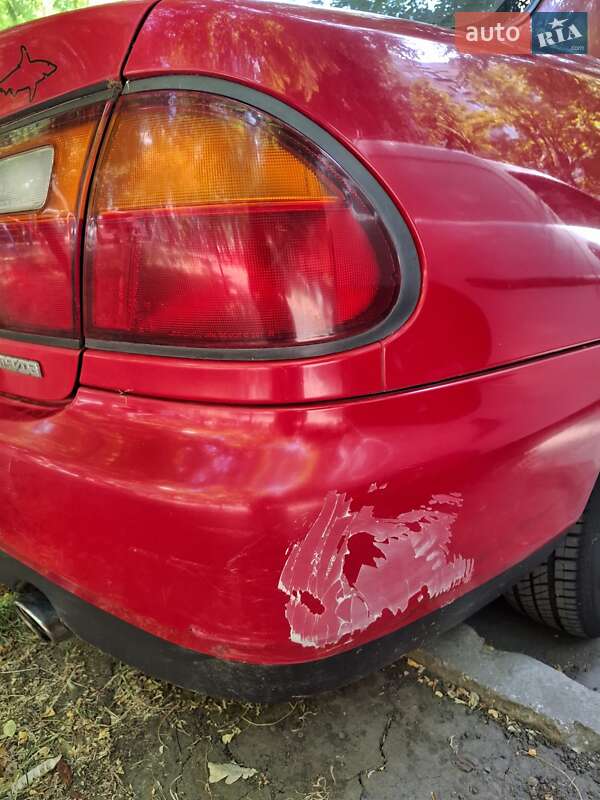 Седан Mazda 323 1996 в Одессе