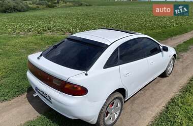 Хэтчбек Mazda 323 1995 в 