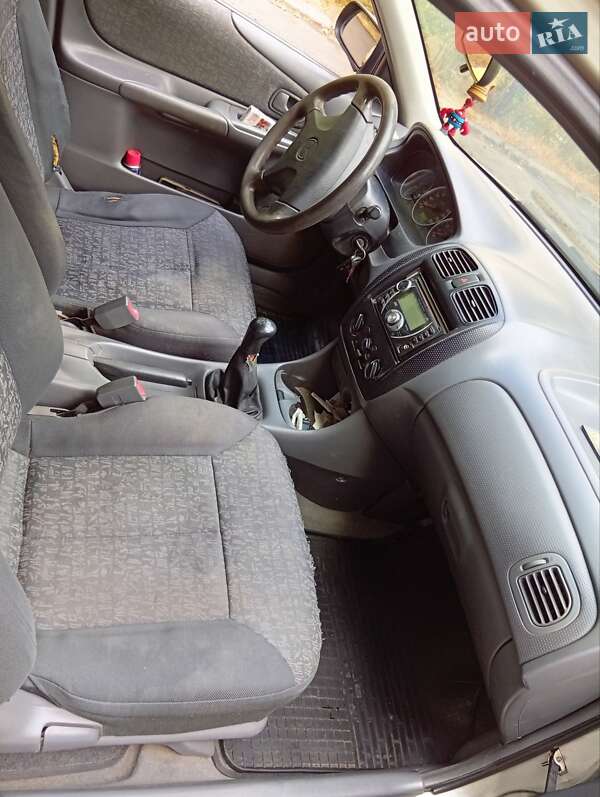 Седан Mazda 323 1999 в Одессе фото 8 Седан Mazda 323 1999 в Одессе