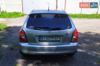 Хэтчбек Mazda 323 2003 в 