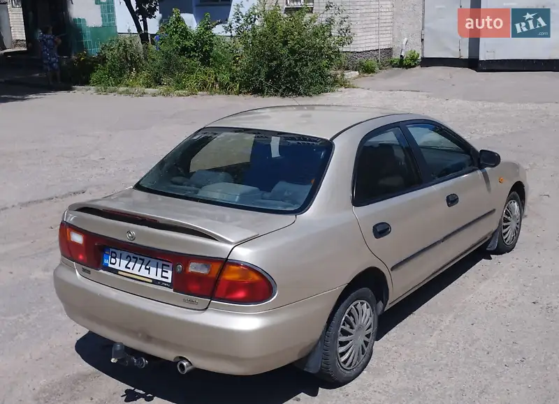 Mazda 323 1995