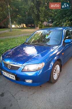 Хэтчбек Mazda 323 2001 в Киеве