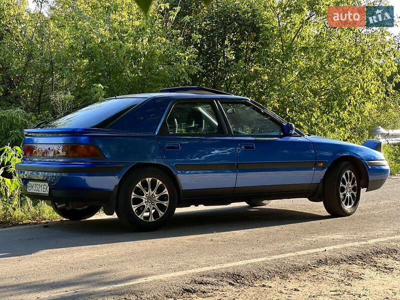 Хэтчбек Mazda 323 1994 в Ахтырке