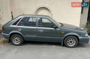 Хэтчбек Mazda 323 1988 в Буче