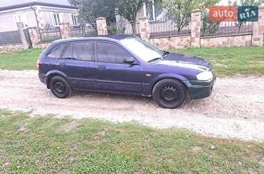 Хэтчбек Mazda 323 2000 в 