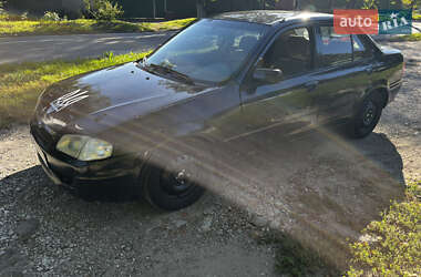 Седан Mazda 323 1999 в 