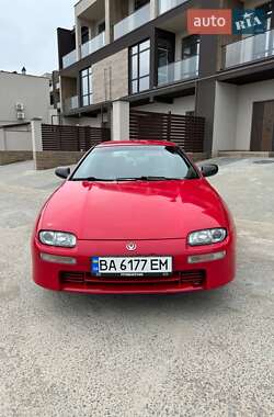 Хэтчбек Mazda 323 1995 в 
