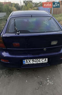 Хэтчбек Mazda 323 1995 в 