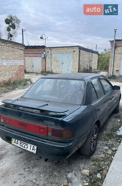 Седан Mazda 323 1994 в  фото 9 Седан Mazda 323 1994 в