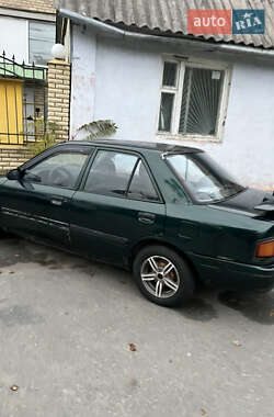 Седан Mazda 323 1994 в  фото 5 Седан Mazda 323 1994 в