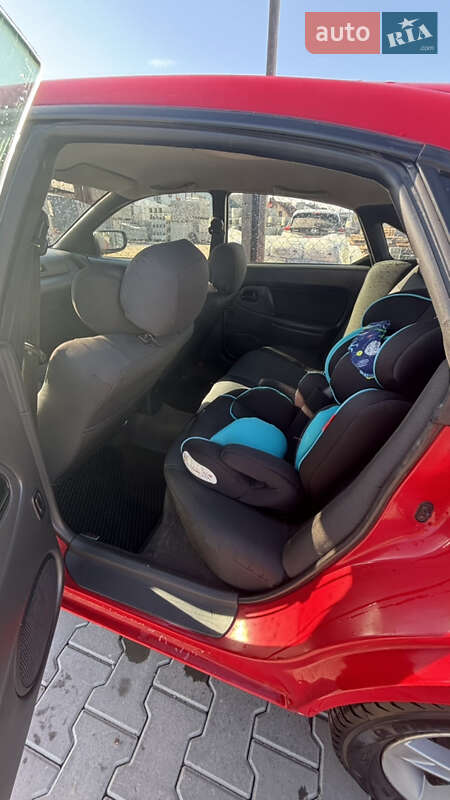 Хетчбек Mazda 323 1995 в Львові фото 12 Хетчбек Mazda 323 1995 в Львові