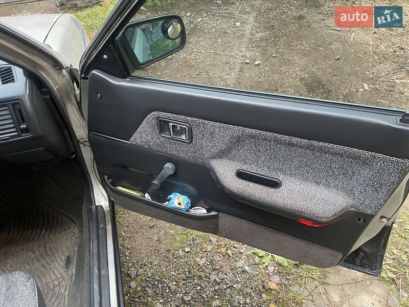 Хэтчбек Mazda 323 1988 в Черкассах фото 13 Хэтчбек Mazda 323 1988 в Черкассах