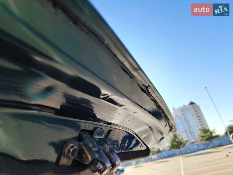 Хэтчбек Mazda 323 1994 в Николаеве фото 13 Хэтчбек Mazda 323 1994 в Николаеве