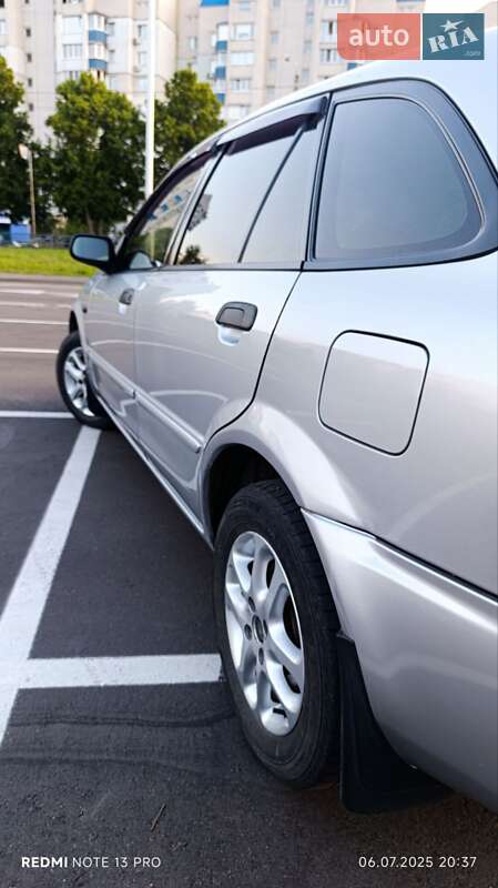 Хетчбек Mazda 323 2003 в Чернігові фото 4 Хетчбек Mazda 323 2003 в Чернігові