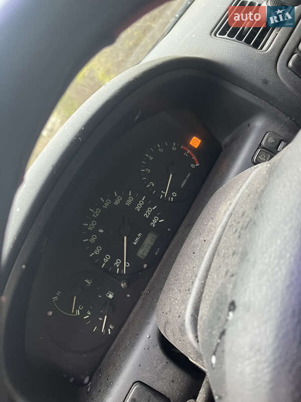 Хэтчбек Mazda 323 1994 в Вышгороде фото 17 Хэтчбек Mazda 323 1994 в Вышгороде