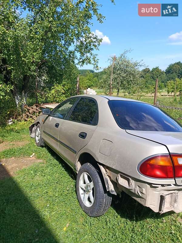 Седан Mazda 323 1996 в Дрогобичі фото 3 Седан Mazda 323 1996 в Дрогобичі