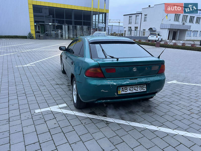 Хетчбек Mazda 323 1996 в Вінниці