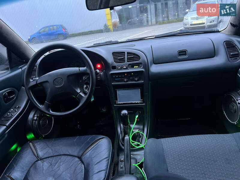 Хетчбек Mazda 323 1996 в Вінниці